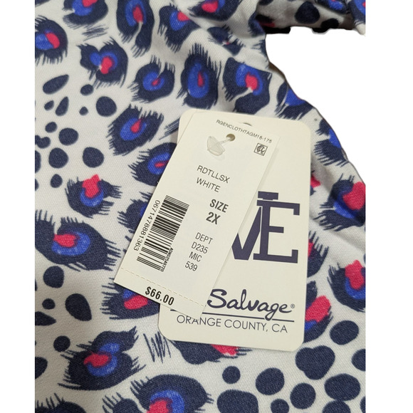 P.J. Salvage -Women's Top-Blue/ Red/ Black Peacock Feather-Leopard Print -Size2X - Picture 4 of 7